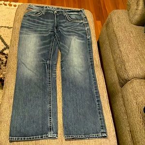 Men’s Ariat M4 low rise bootcut blue jeans size 36X32